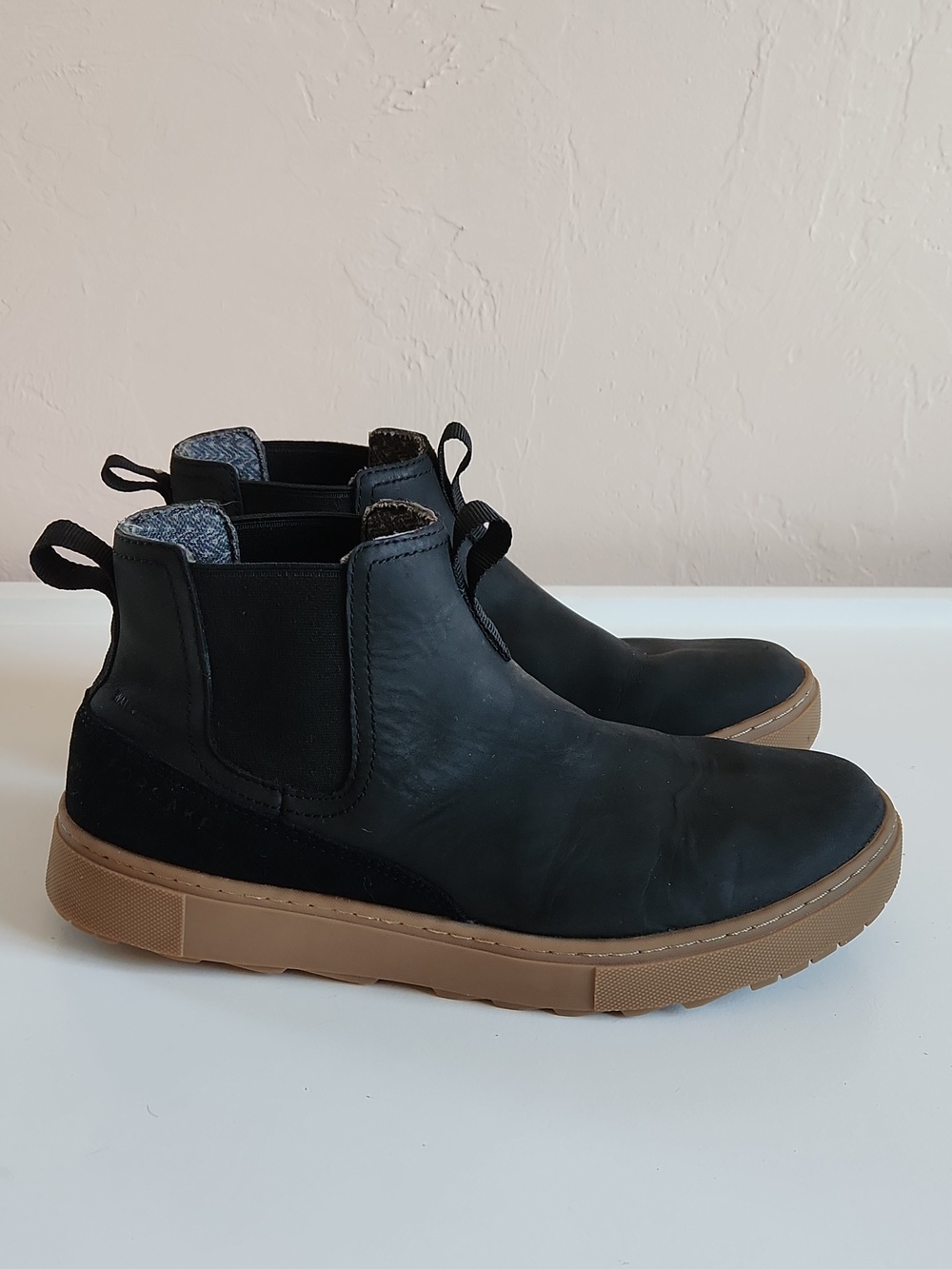 Forsake Lucie Chelsea Women's Waterproof Outdoor Sneaker Boot Black Size 8